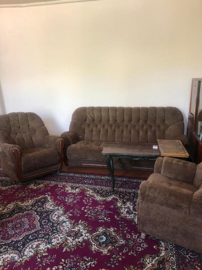 L&A Guest House Goris Extérieur photo